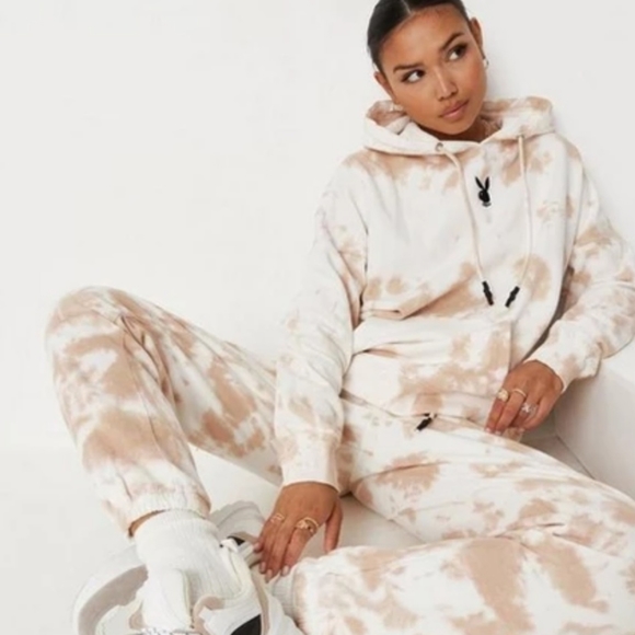 Playboy x Misguided Stone Tie Dye Hoodie Sweater - Picture 8 of 9